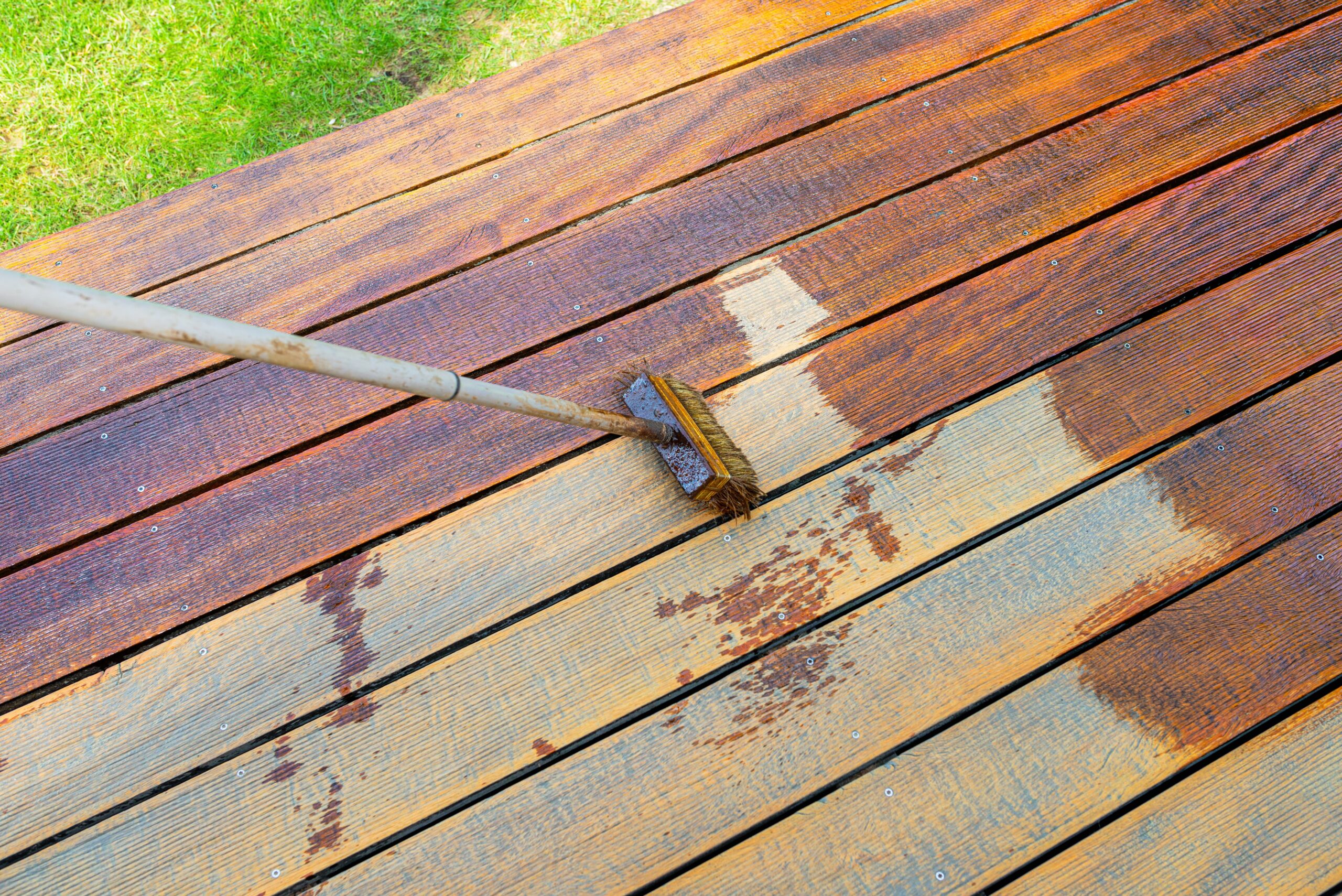 Deck restoration pressure washing result in Malibu